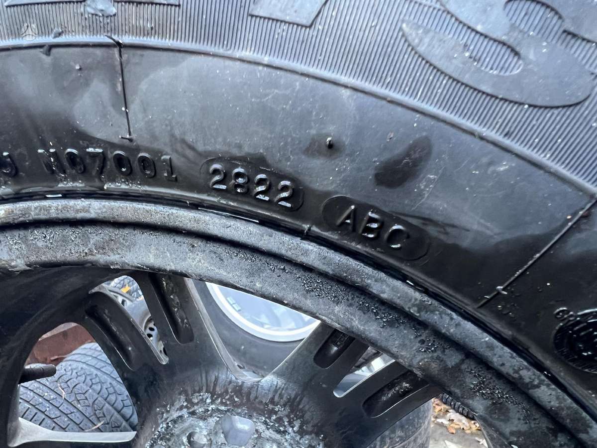 Maxxis Premitra, winter 215/70 R16