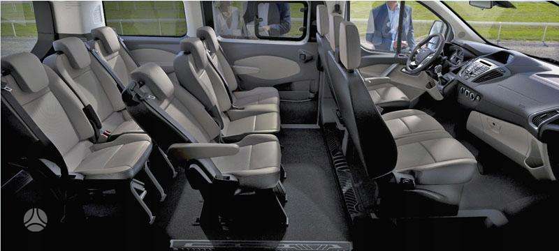 Ford Transit Custom, keleivinis mikroautobusas