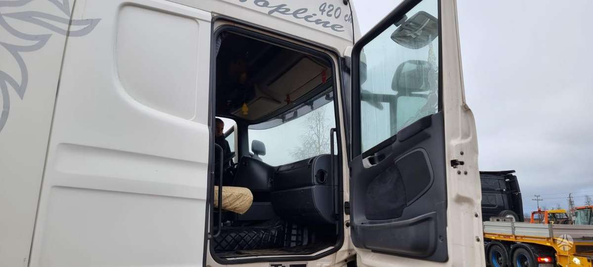 Scania R420, 2 miegamosios vietos