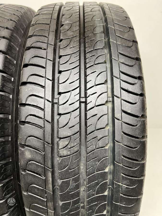 Goodyear Efficient Grip Cargo 97%, vasarinės 215/65 R16