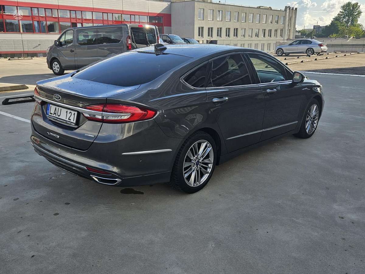 Ford Mondeo, 2.0 l., Седан
