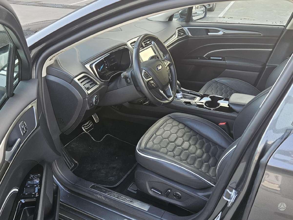 Ford Mondeo, 2.0 l., Седан