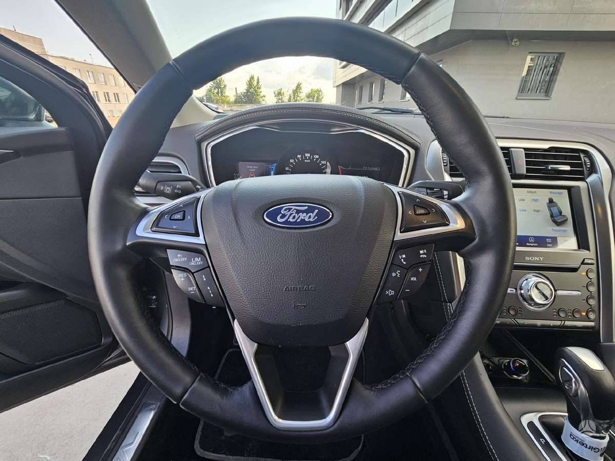 Ford Mondeo, 2.0 l., Седан