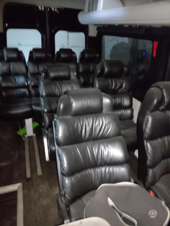 Mercedes-Benz Sprinter, passenger vans