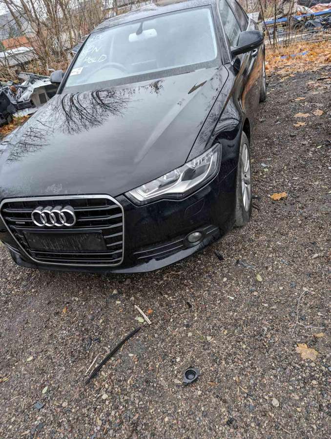 Audi A6 dalimis. Dalimis