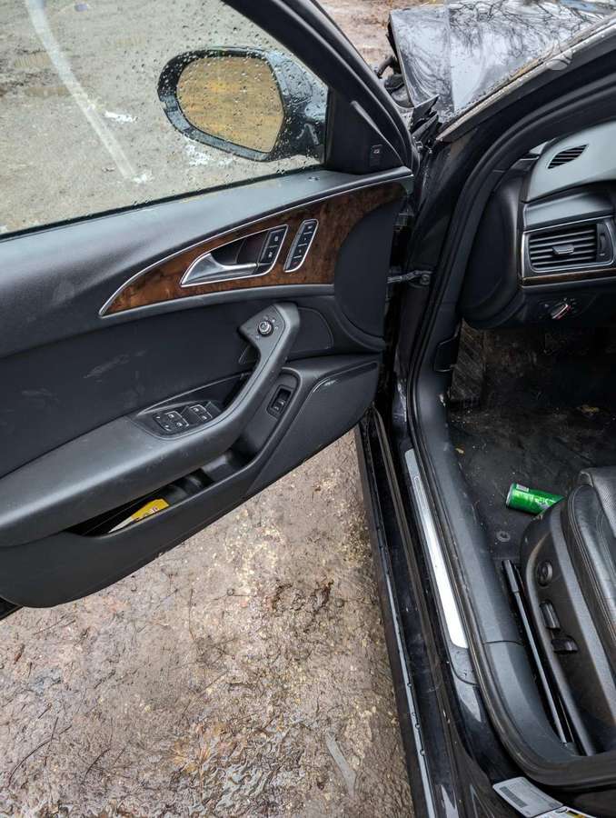 Audi A6 по частям. Dalimis geros komplektacijos