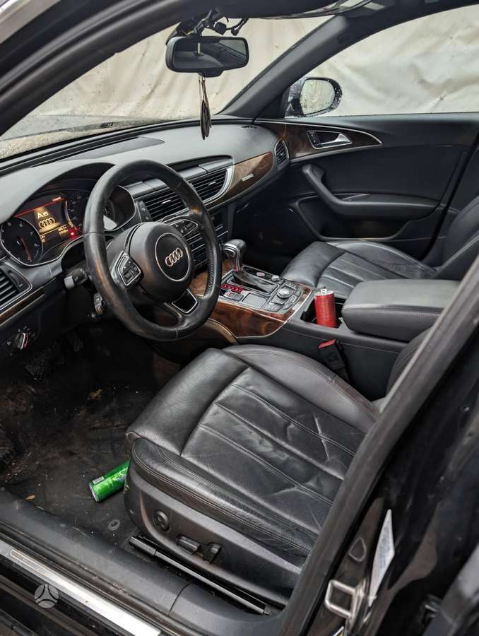 Audi A6 по частям. Dalimis geros komplektacijos