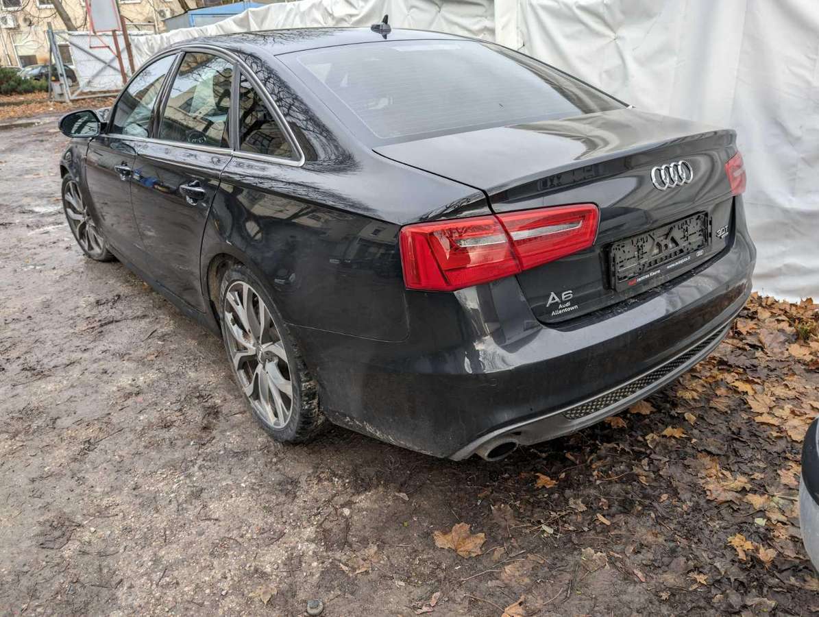 Audi A6 по частям. Dalimis geros komplektacijos