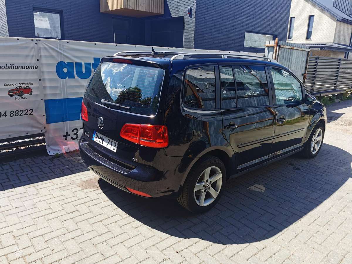 Volkswagen Touran, 1.9 l., Минивэн