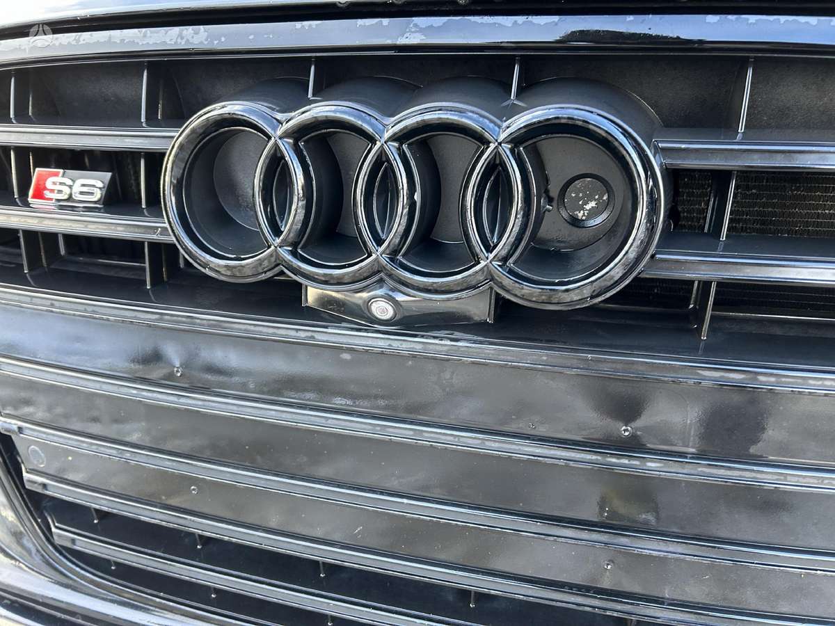 Audi S6 for parts