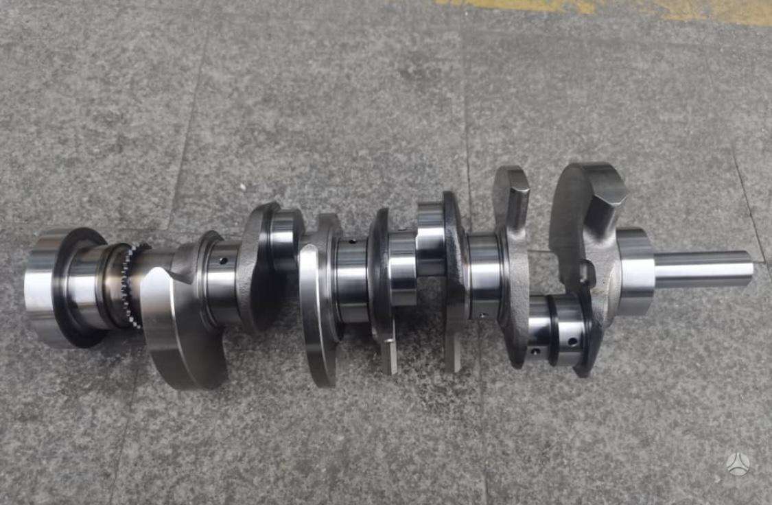 Jaguar F-Pace, 306ps, crankshaft