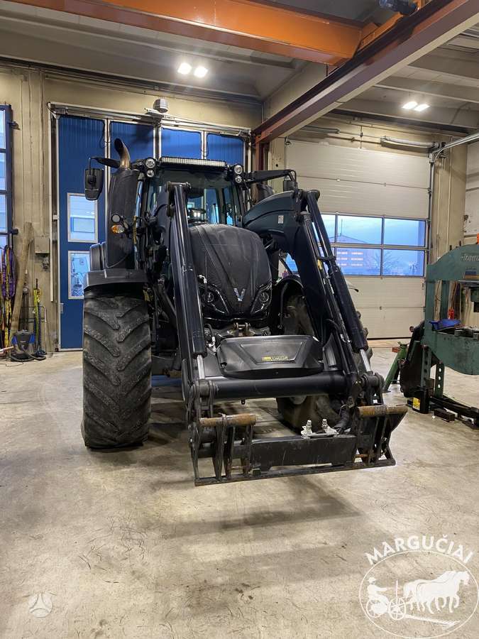 Valtra T234, 235 - 250 AG, тракторы