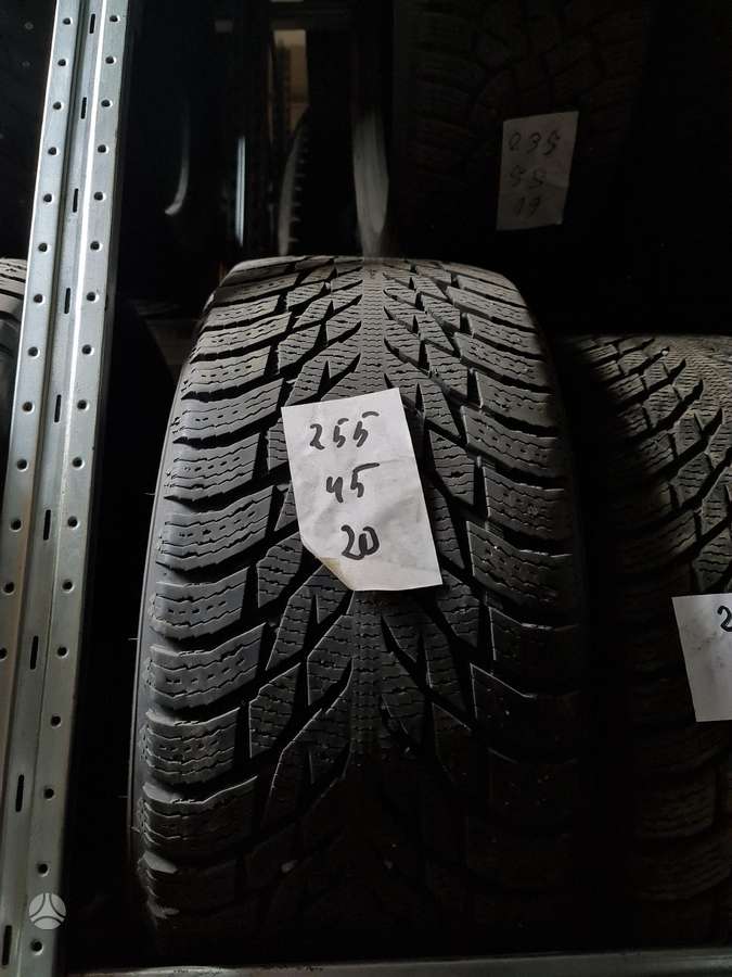 Nokian, winter 255/45 R20