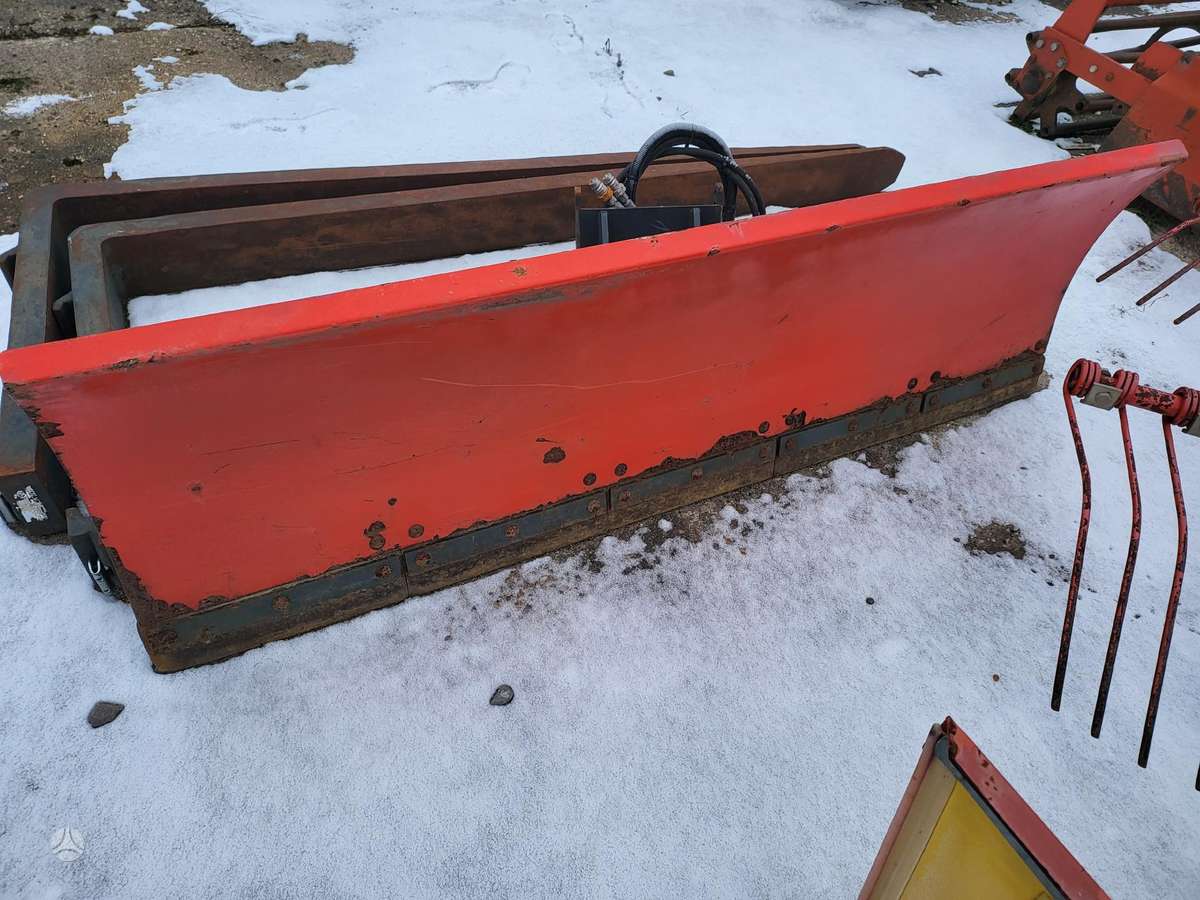 -Kita- Sniego peilis, snow plows