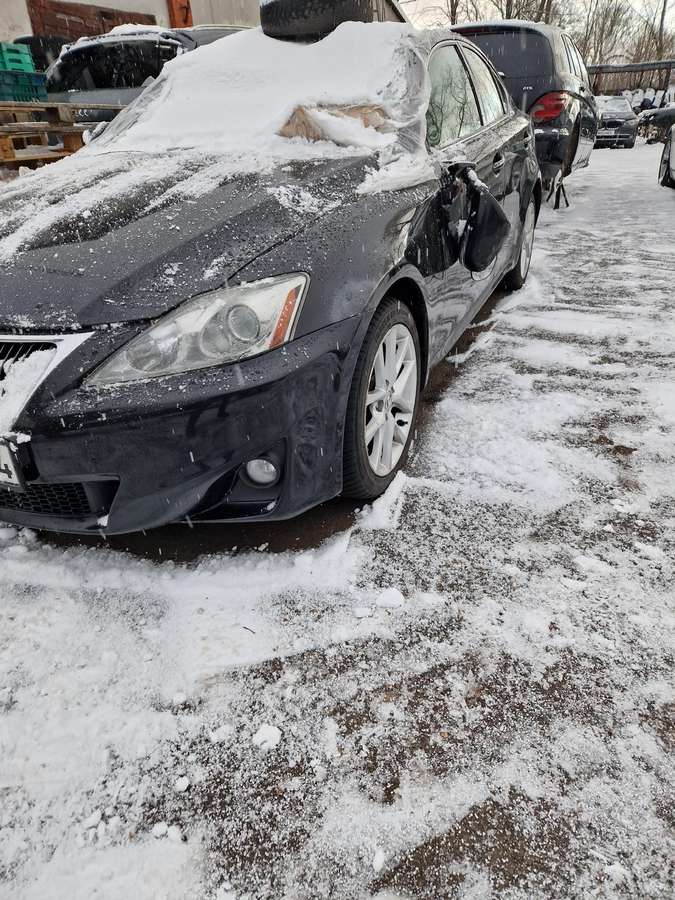 Lexus IS 220