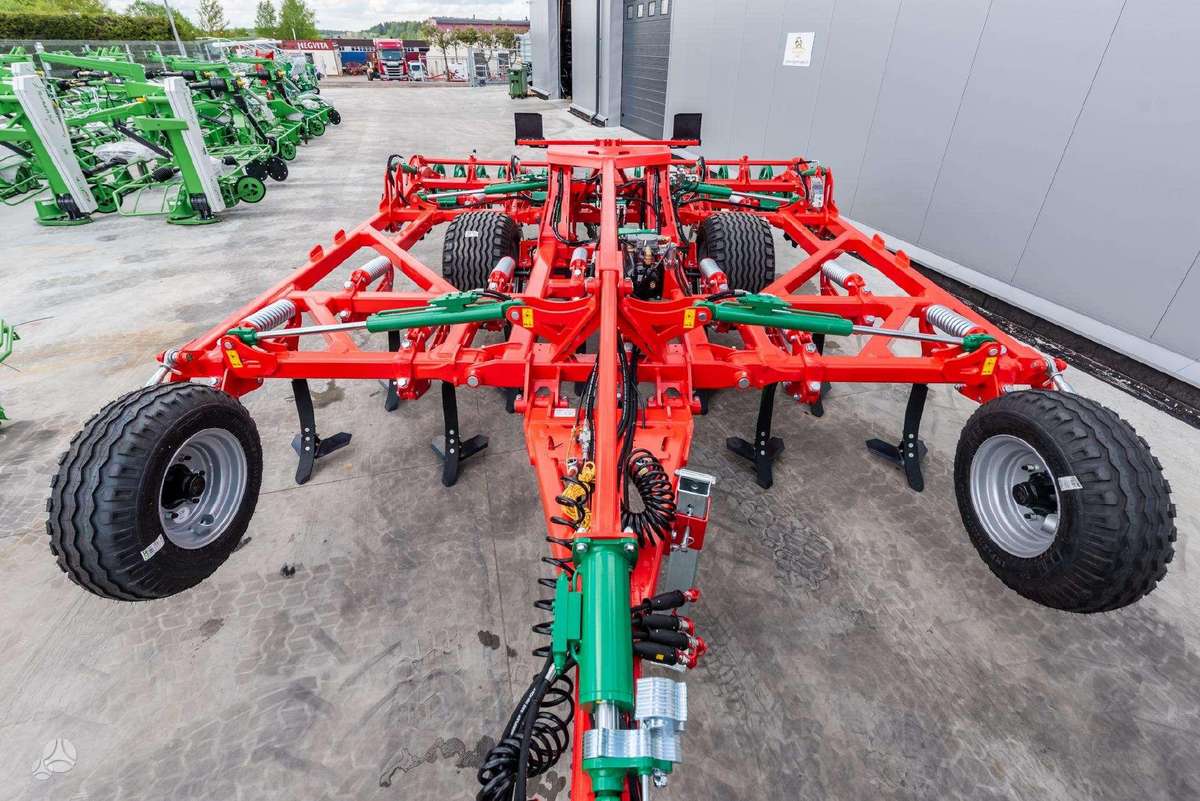 AGRO-MASZ RUNNER X5, скребки, скрубберы