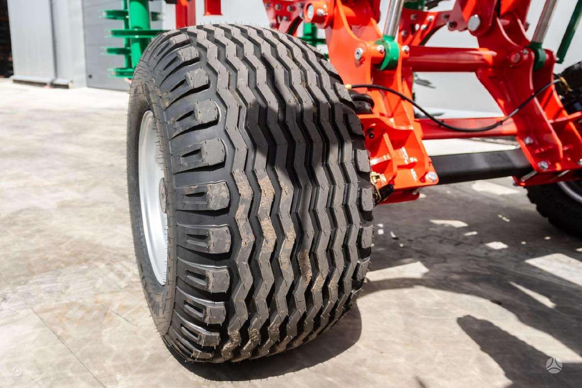 AGRO-MASZ RUNNER X5, скребки, скрубберы