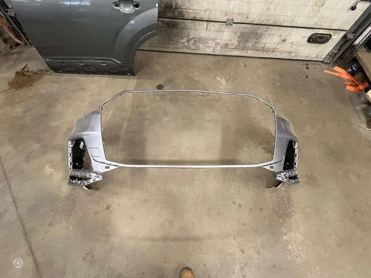 Audi Q7 salono detalės