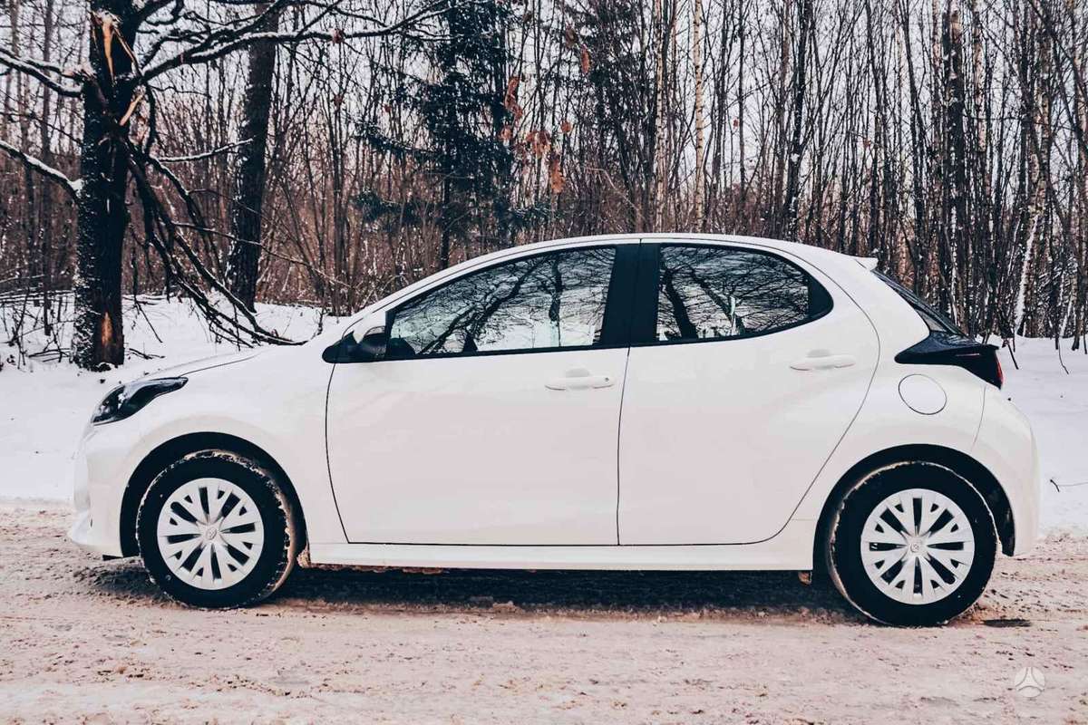 Toyota Yaris, 1.5 l., Хэтчбек