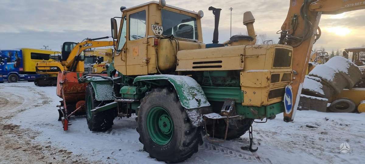 -Kita- T-150, roadside maintenance vehicles