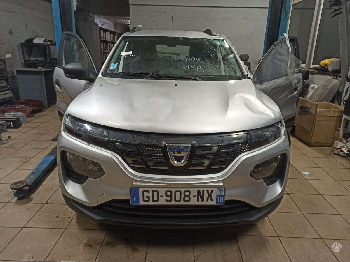 Dacia Spring по частям