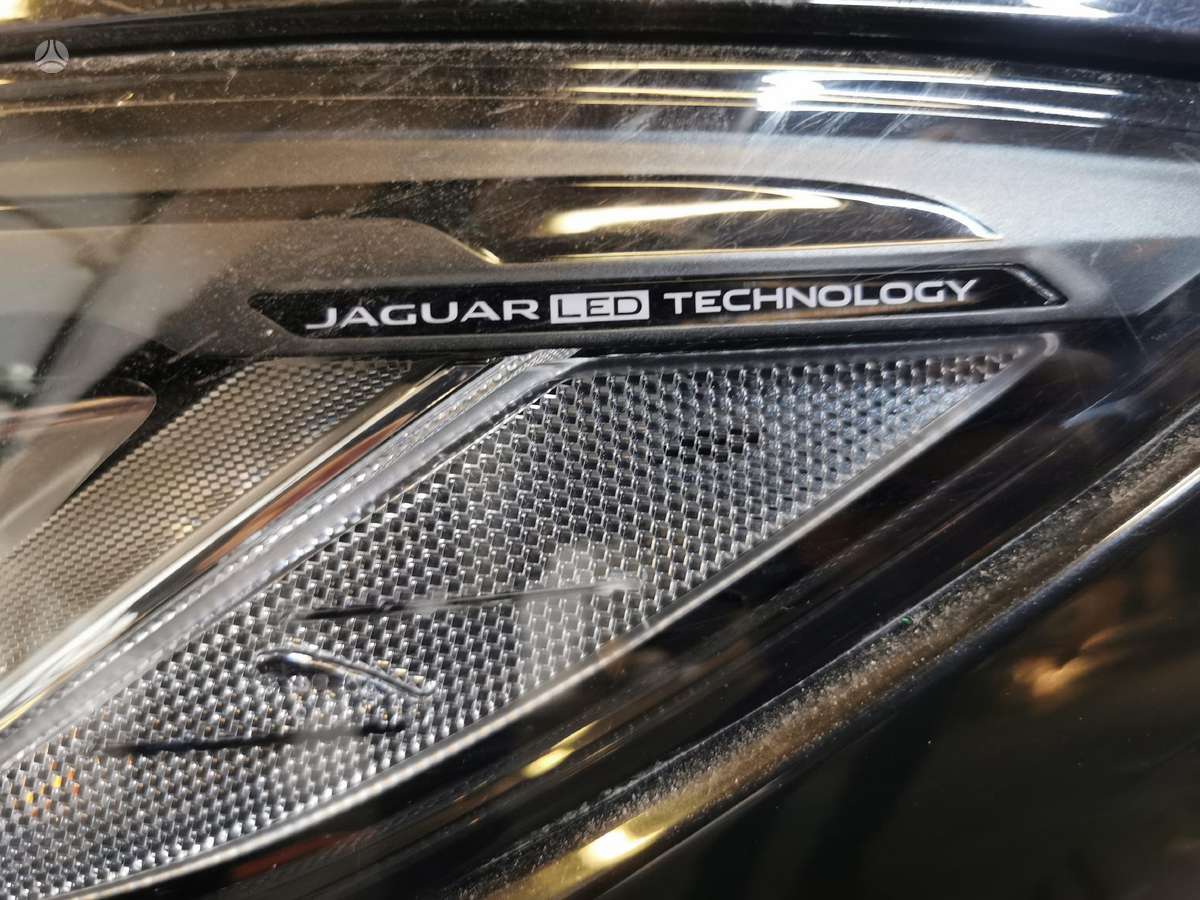 Jaguar I-Pace 25000km baterija yra