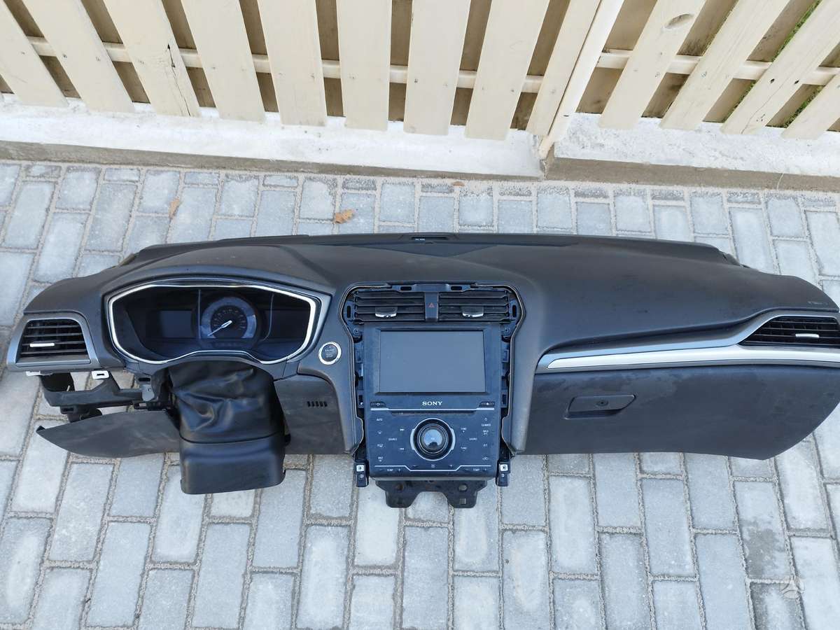 Ford Fusion детали кузова