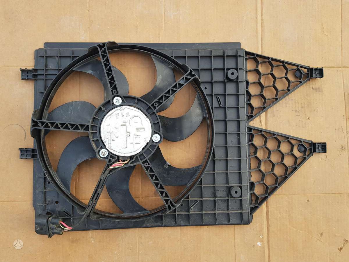 Audi A1, 6R0145805, radiator, fan