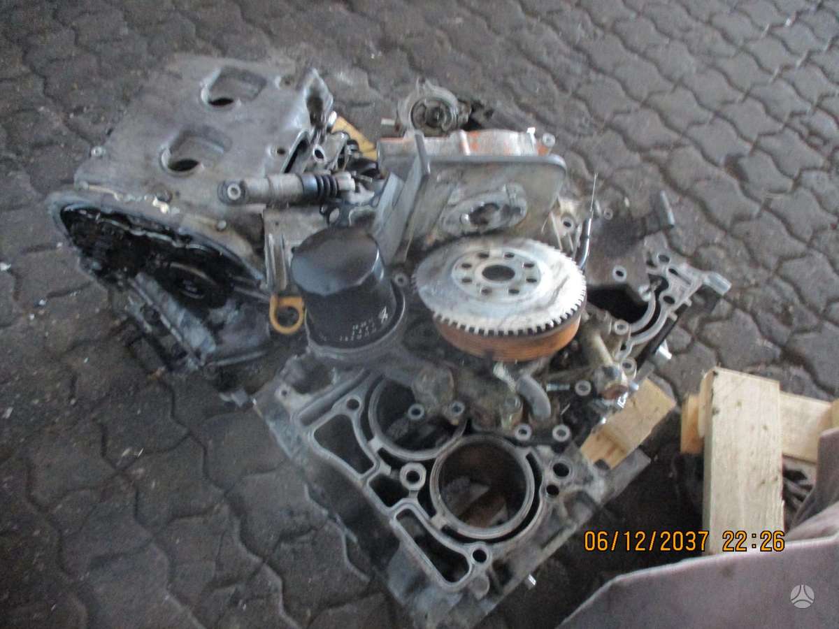 Subaru Outback Variklis dalimis ee20