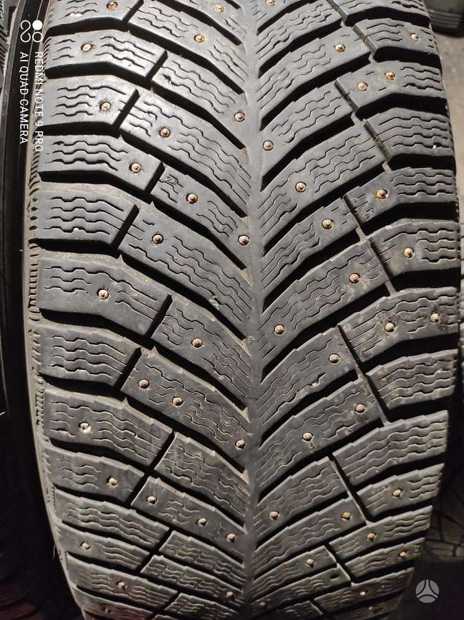Goodyear (VasarinesUniversaliosZiemines, winter 255/60 R18