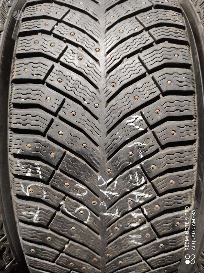 Goodyear (VasarinesUniversaliosZiemines, winter 255/60 R18