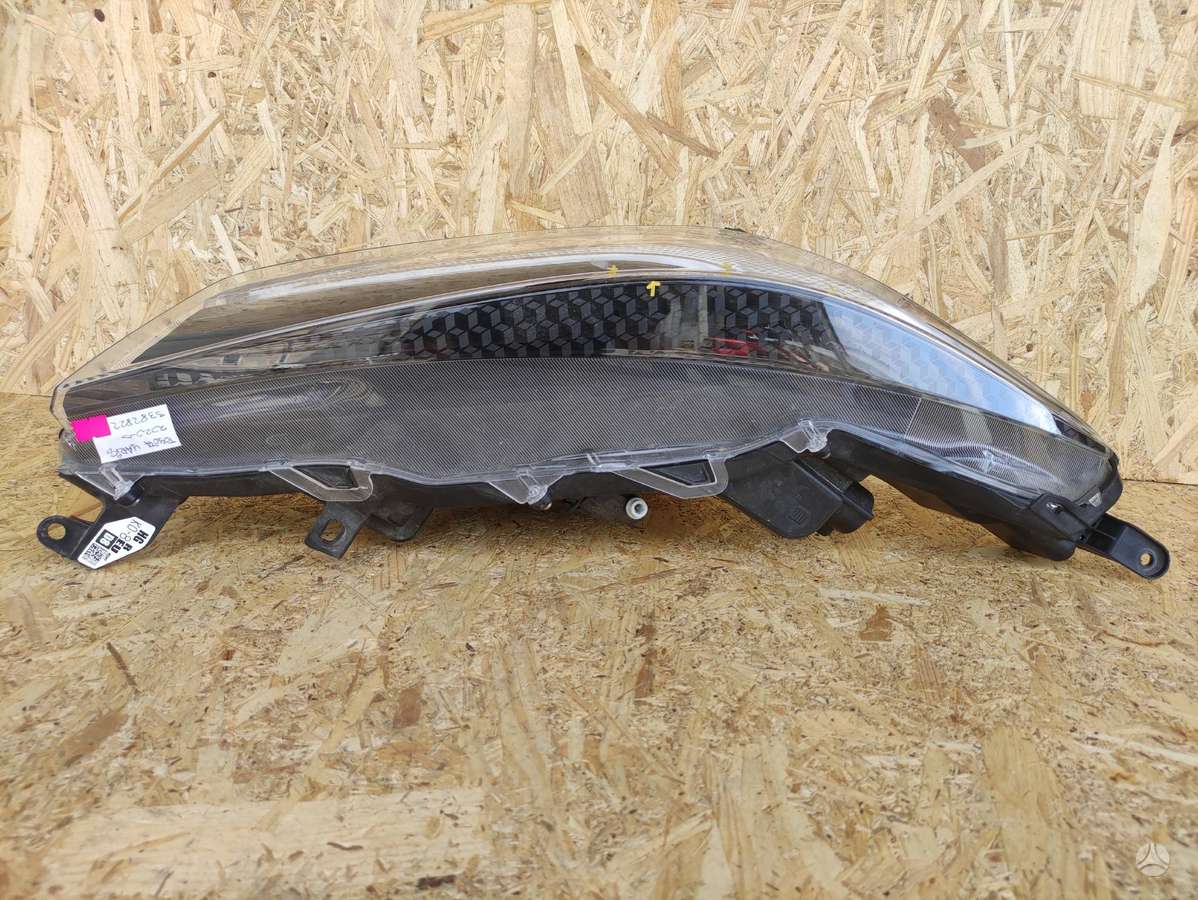Toyota Yaris Cen15889