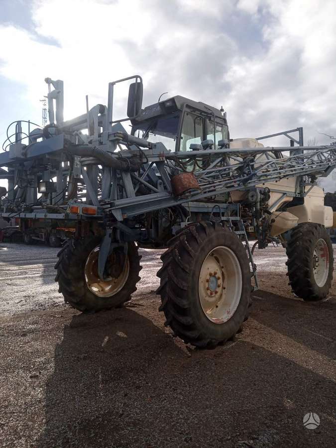 Hardi AP9L, self-propelled sprayers
