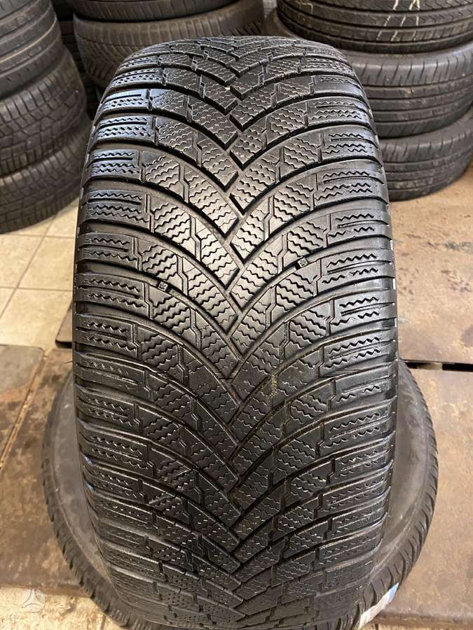 Firestone Firehawk 4, зимние 215/55 R18