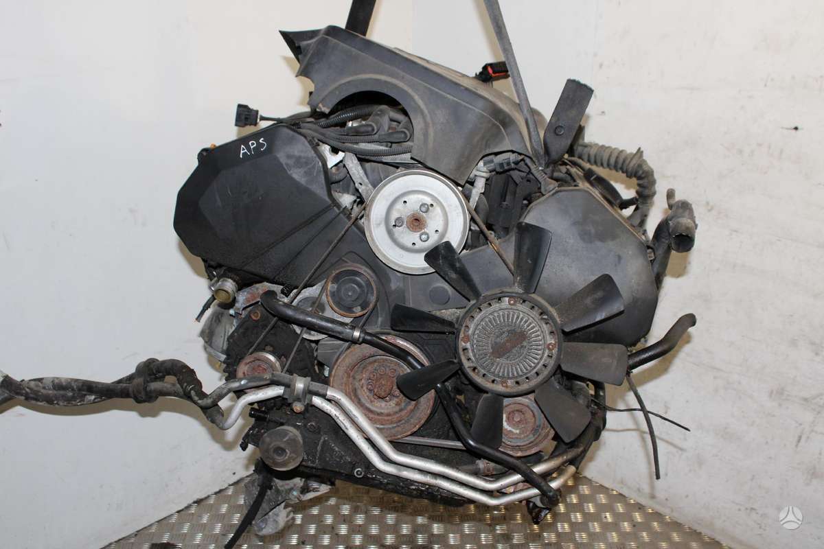 Audi A6, APS, Variklis aps