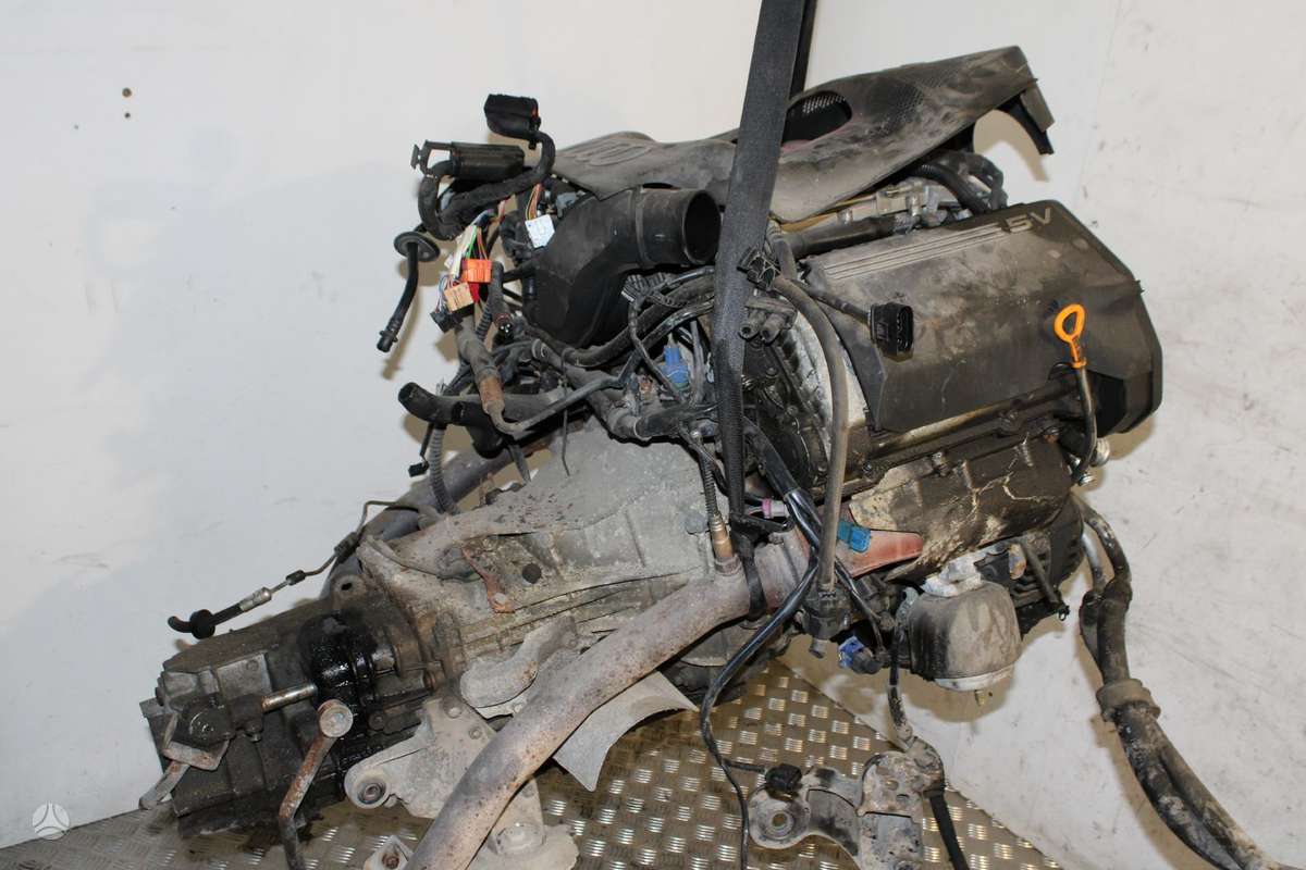 Audi A6, APS, Variklis aps
