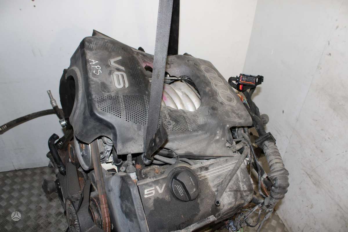 Audi A6, APS, Variklis aps