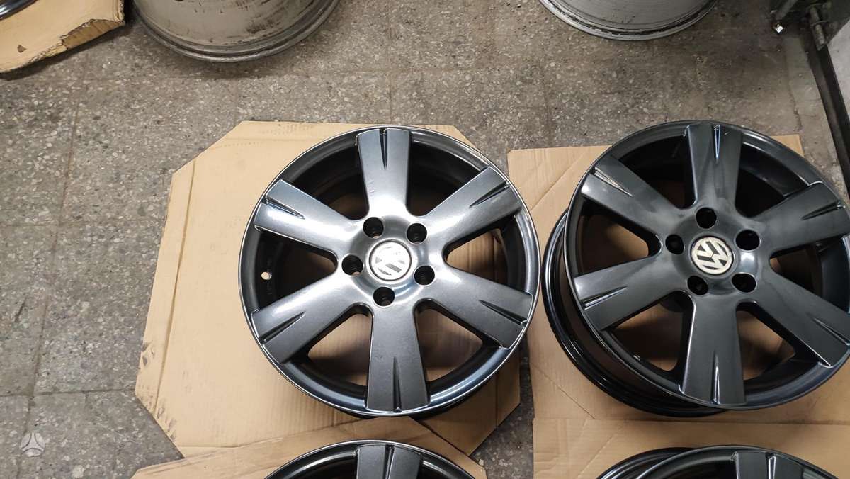 Volkswagen, lengvojo lydinio, R16