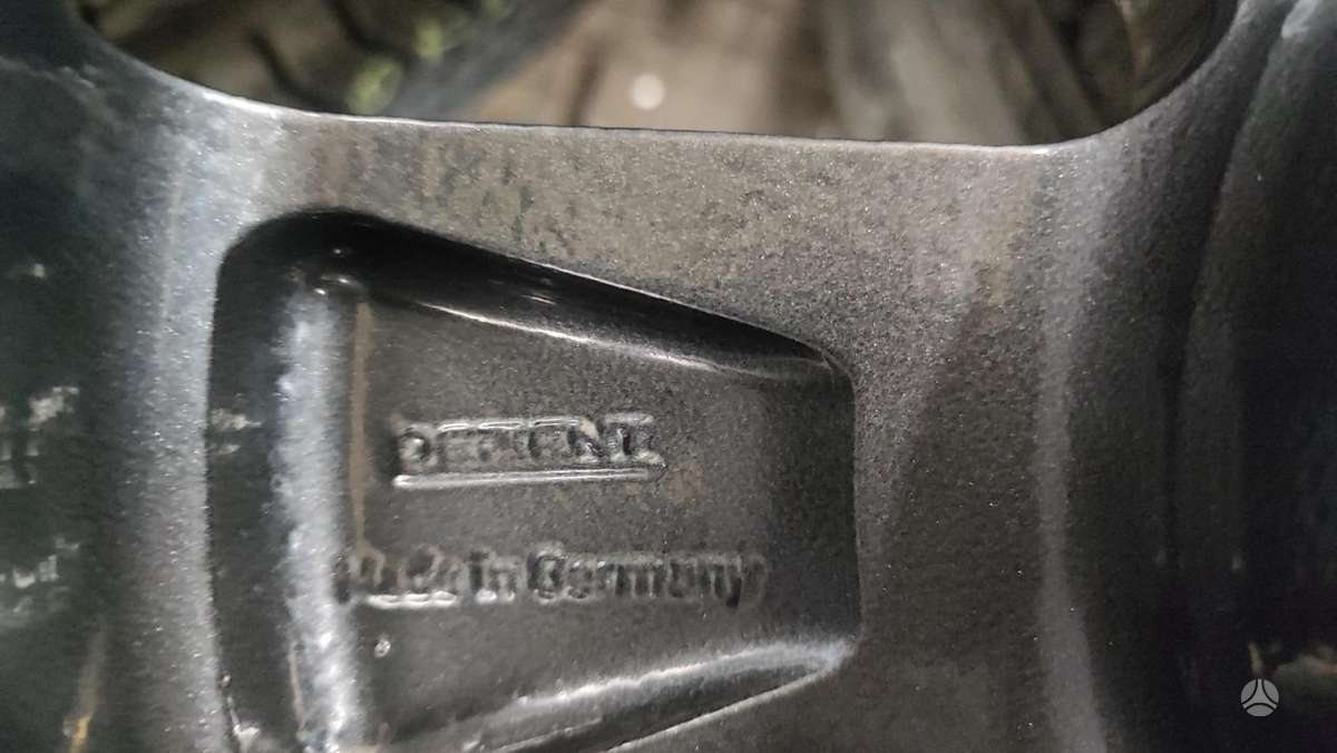 Volkswagen, lengvojo lydinio, R16