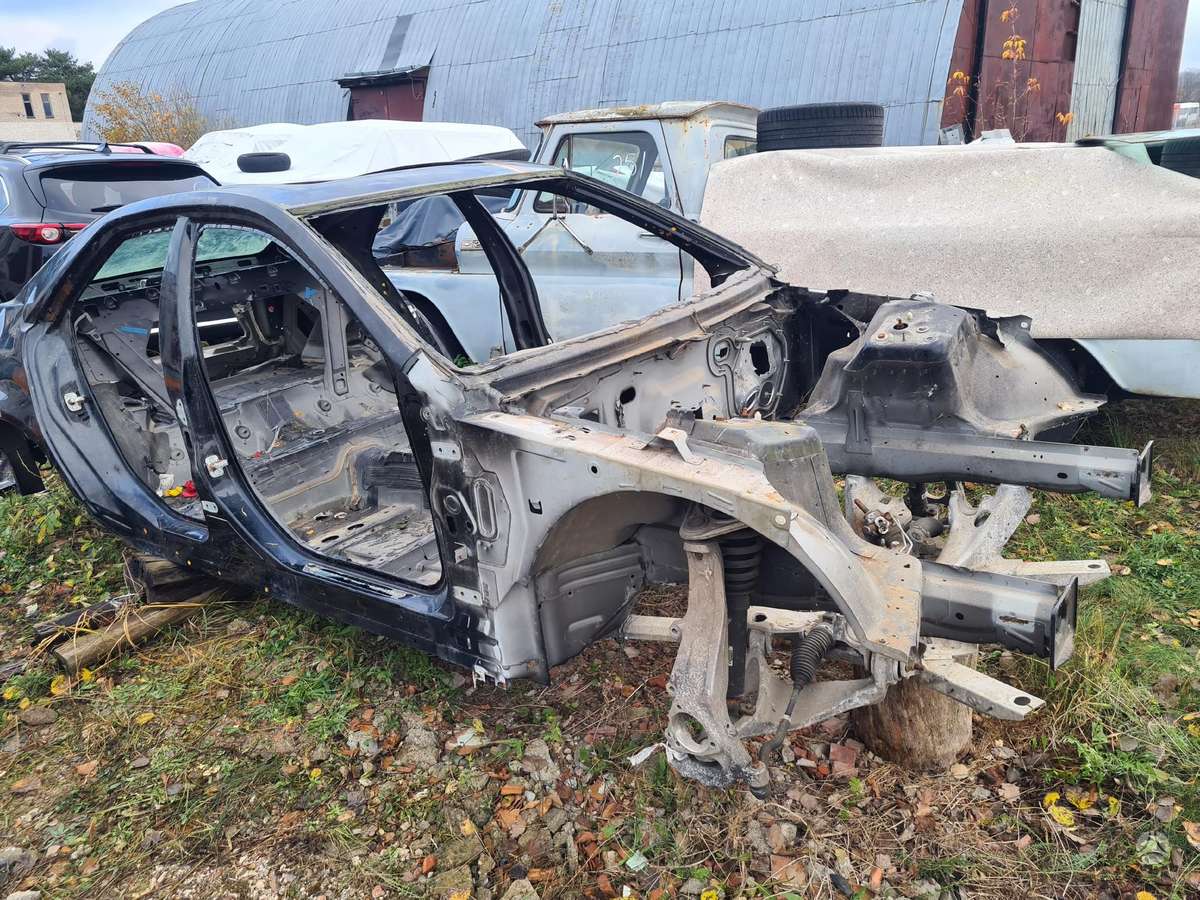 Cadillac CTS body parts