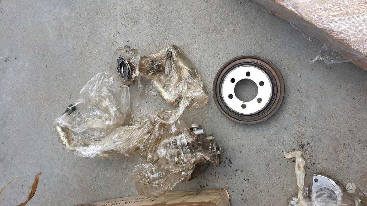 Jaguar XK body parts
