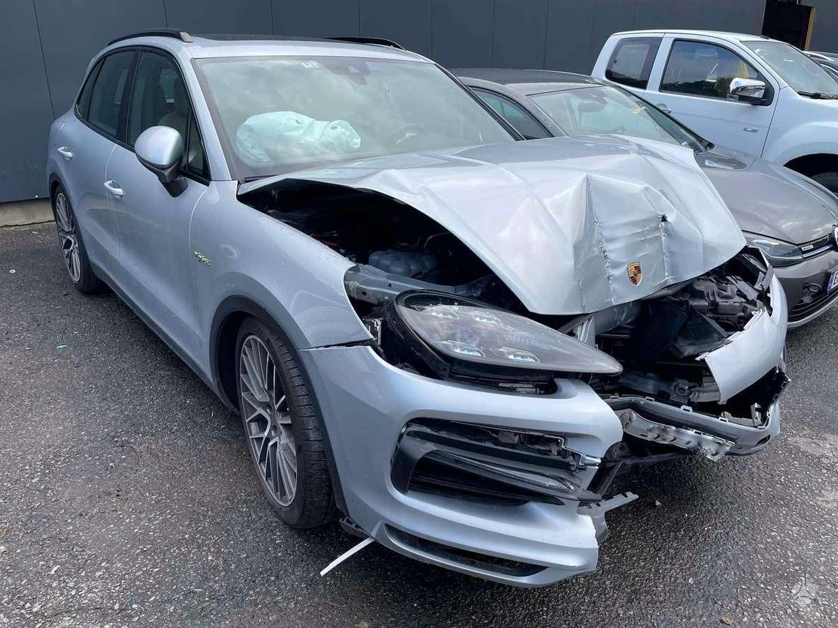 Porsche Cayenne Hybrid visas mūsų dalis galite rasti https dalys lt mūsų adr