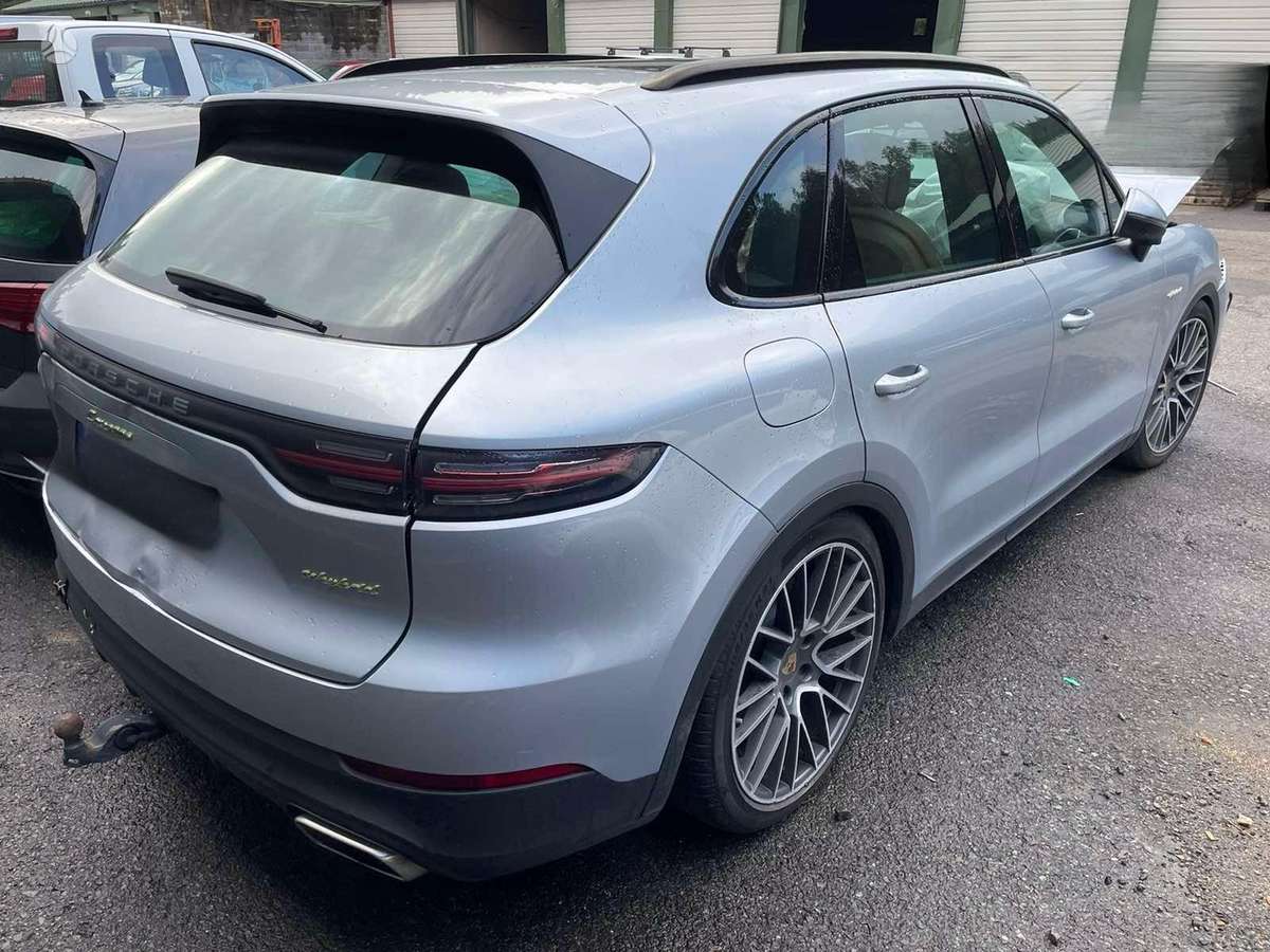 Porsche Cayenne Hybrid visas mūsų dalis galite rasti https dalys lt mūsų adr