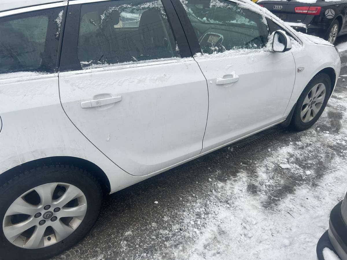 Opel Astra Europa xenon kablys