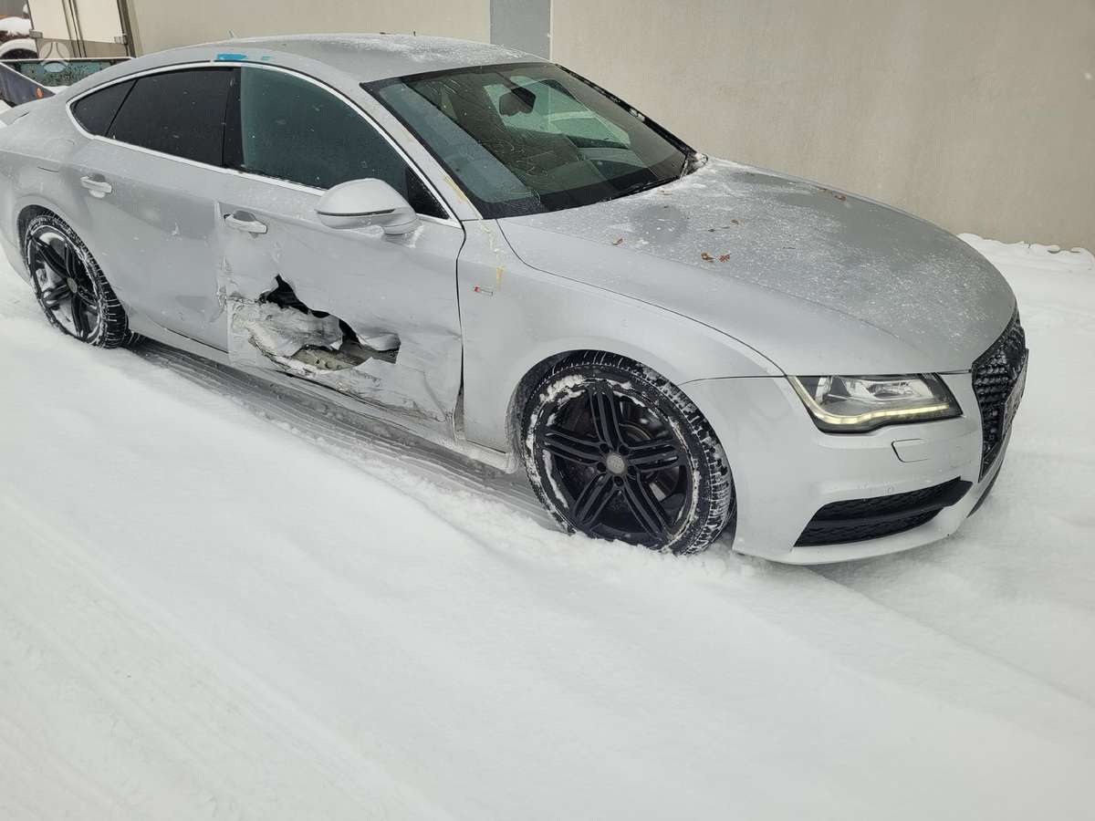 Audi A7 A7 dalimis cdu nhf