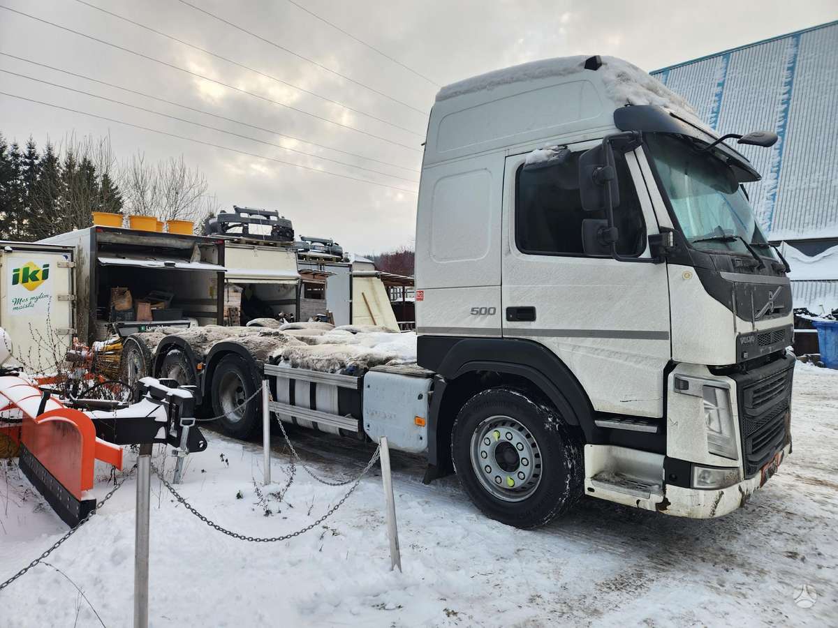 Volvo FM4  dalimis, semi-trailer trucks
