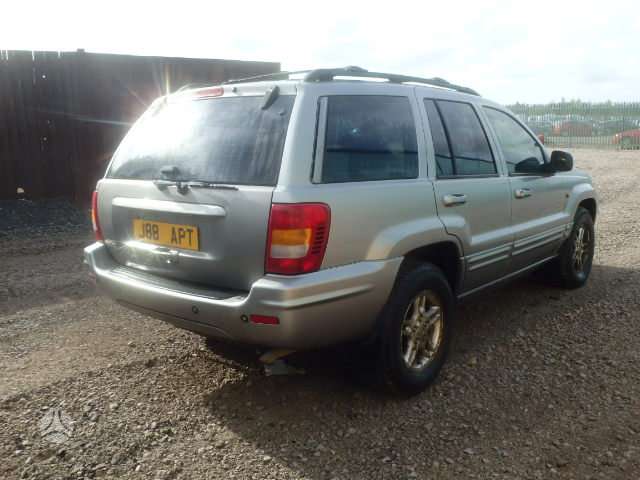 Jeep Grand Cherokee dalimis