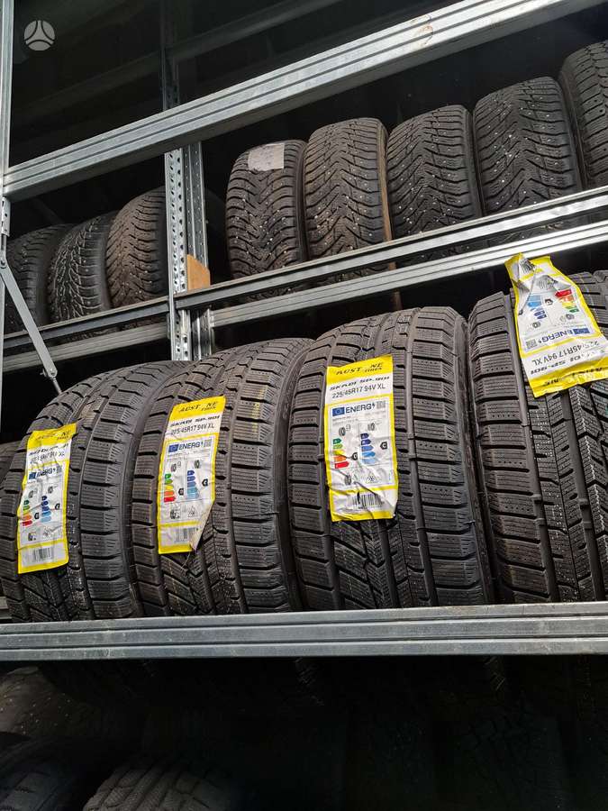 Austone, ziemas 225/45 R17
