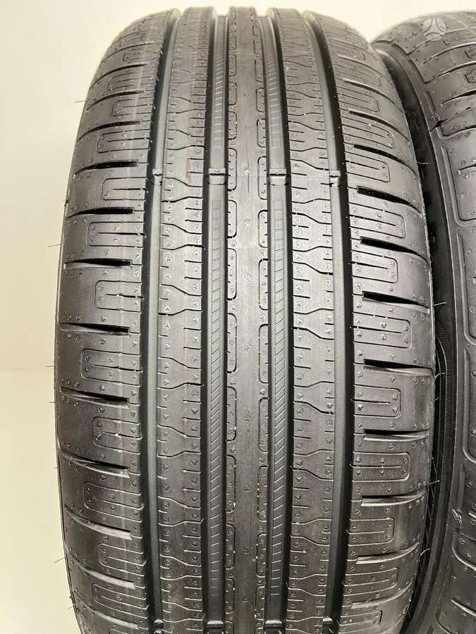 Goodyear Efficient Grip Perfomance, summer 215/50 R19