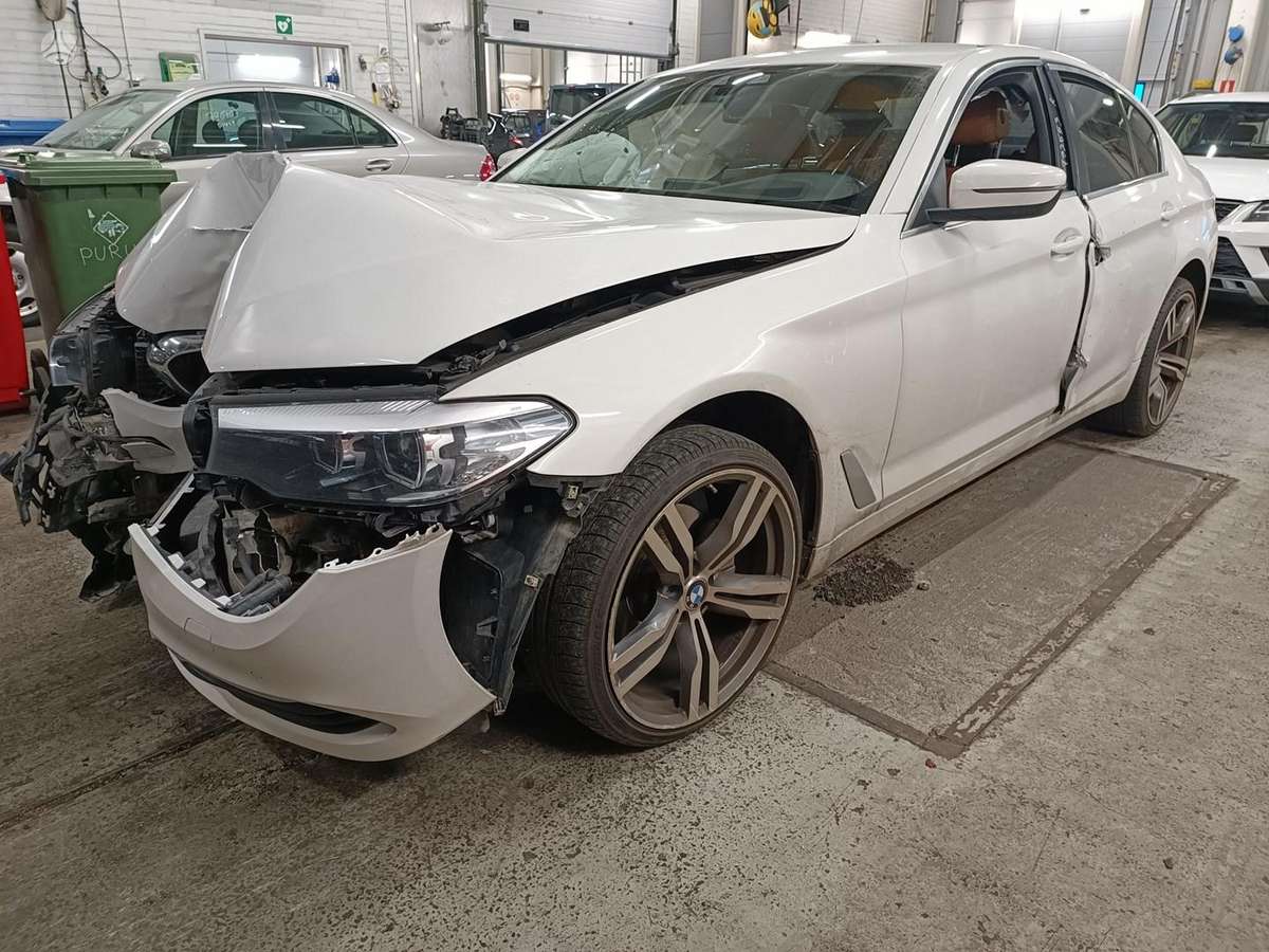 BMW 5 serija rezerves daļās